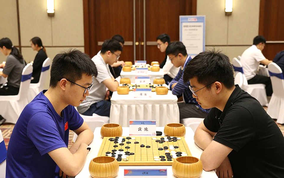 Mạnh hơn thời vô địch Olympiad: tuyên bố của huấn luyện viên Ấn Độ và những con số còn để ngỏ