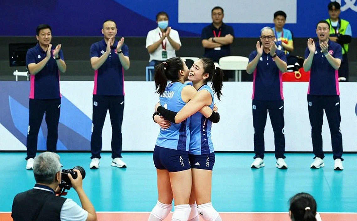 Efeler and the Lesson of the Final Minutes: When Turkey Left Its Fate to One Match